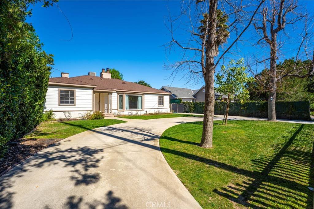 Woodland Hills, CA 91367,23017 Sylvan Street