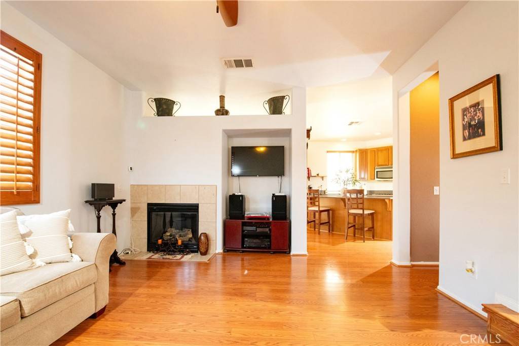 Canyon Country, CA 91387,29458 Shannon CT #89