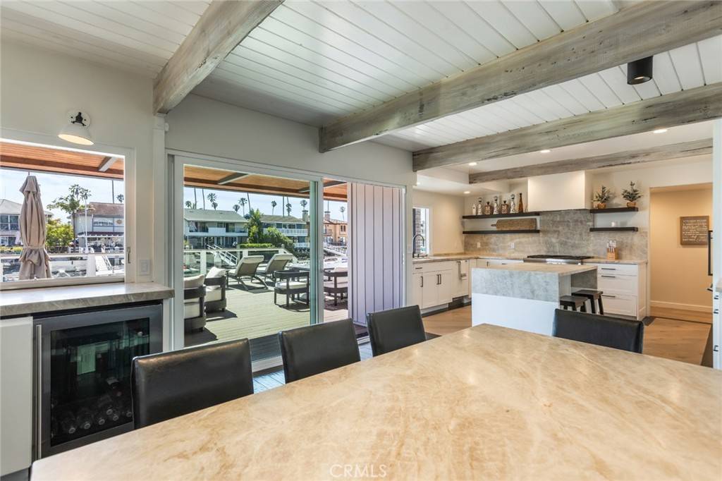 Ventura, CA 93001,2823 Seahorse AVE