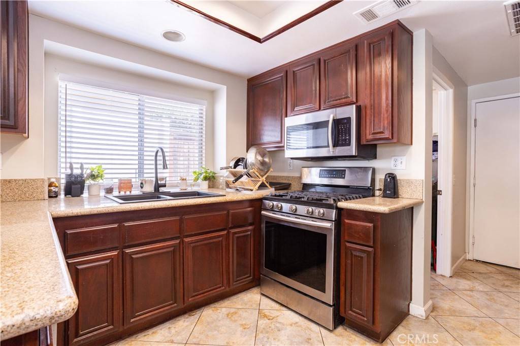 Moreno Valley, CA 92557,10175 Sycamore Canyon RD