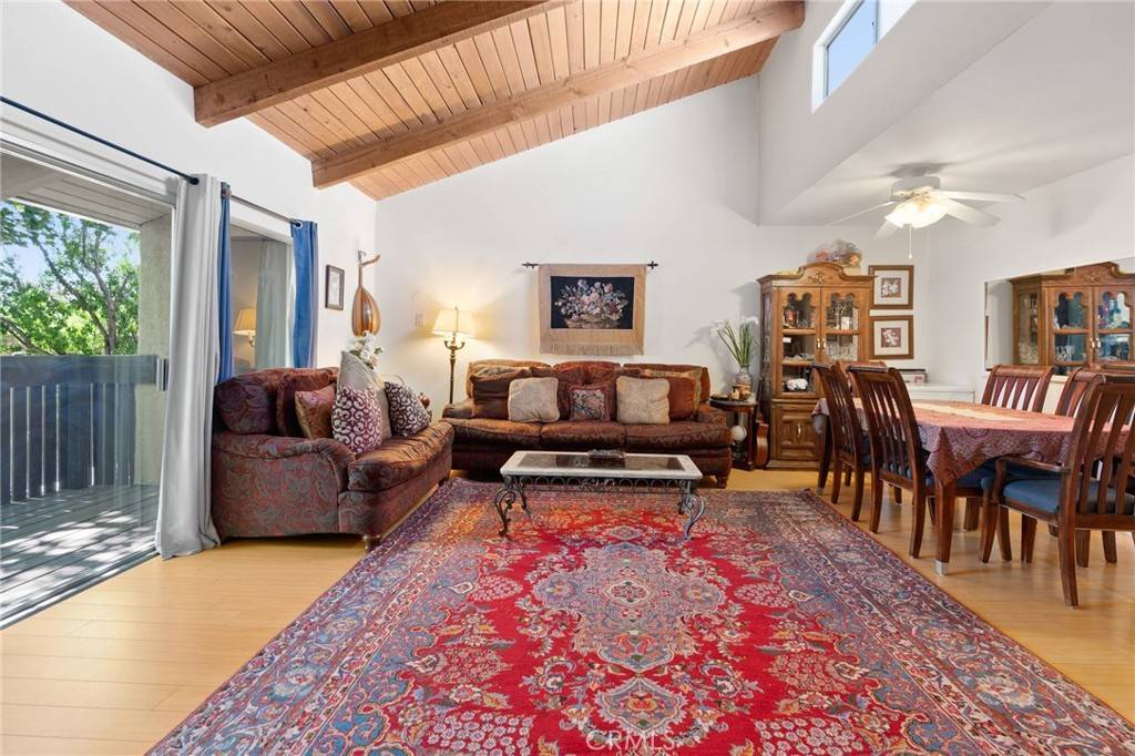 Tarzana, CA 91356,18350 Hatteras ST #267