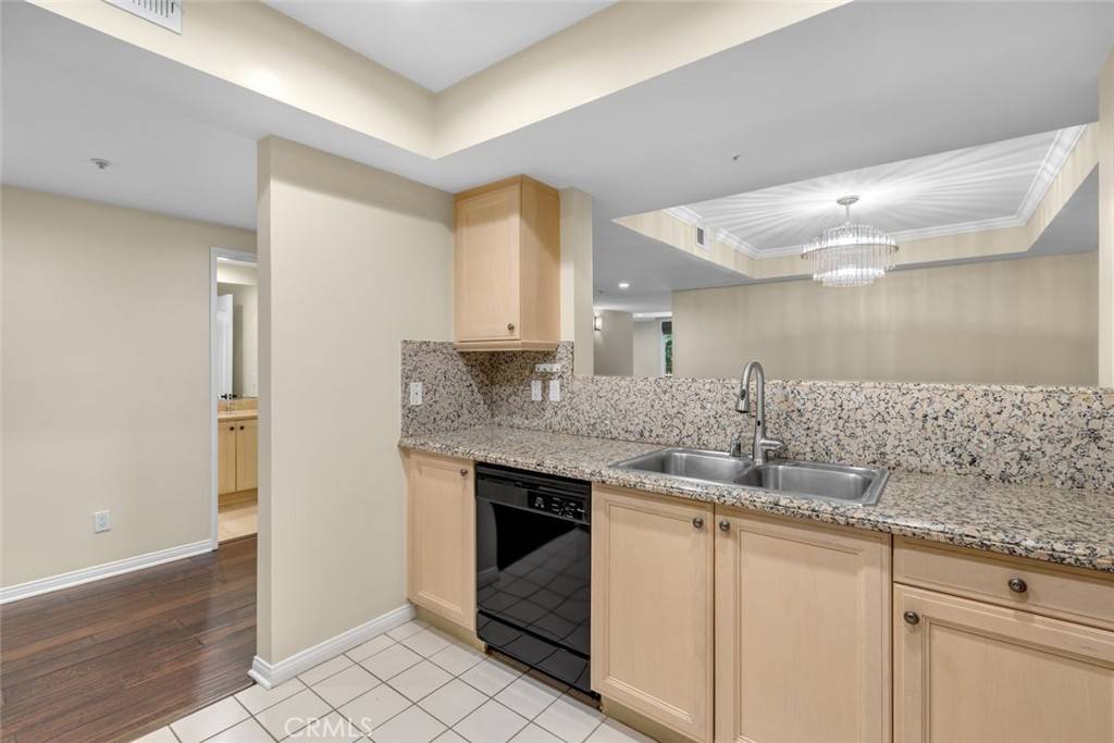 Westwood Century City, CA 90024,11099 Ophir DR #105