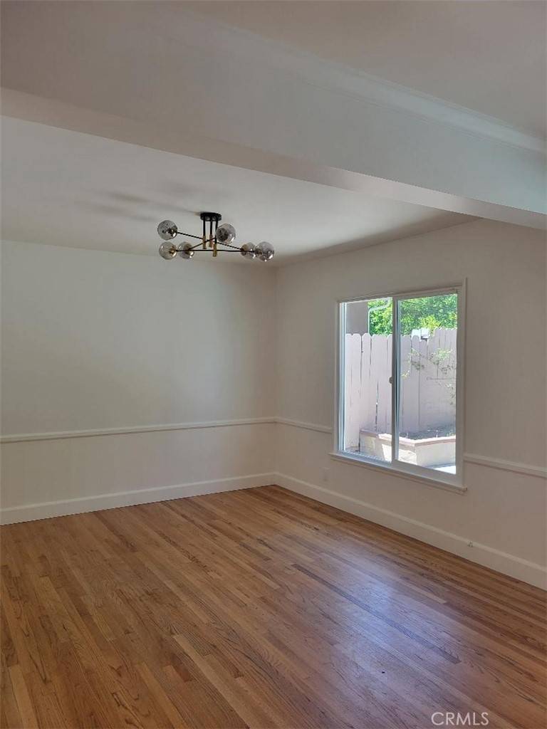 Encino, CA 91436,16101 Dickens ST