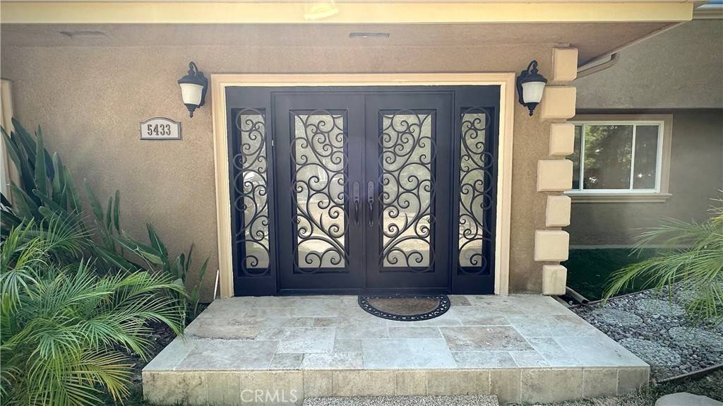 Woodland Hills, CA 91367,5433 Beeler AVE