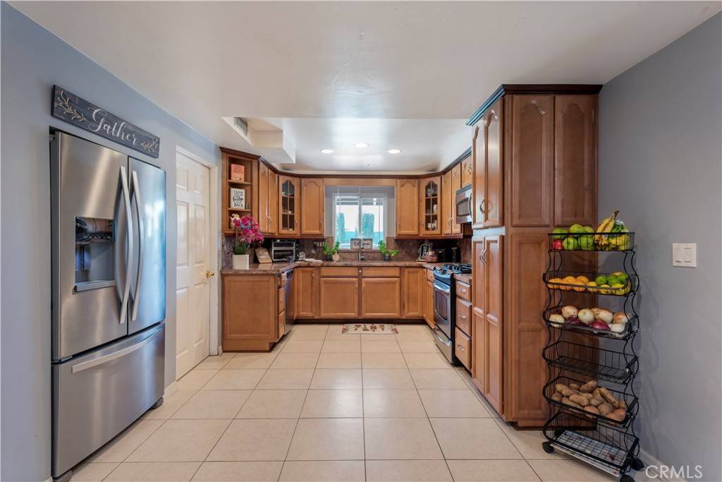 Winnetka, CA 91306,20722 Keswick ST