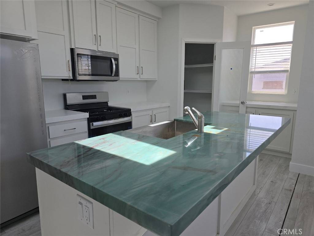 Santa Ana, CA 92704,432 S Harbor BLVD #101