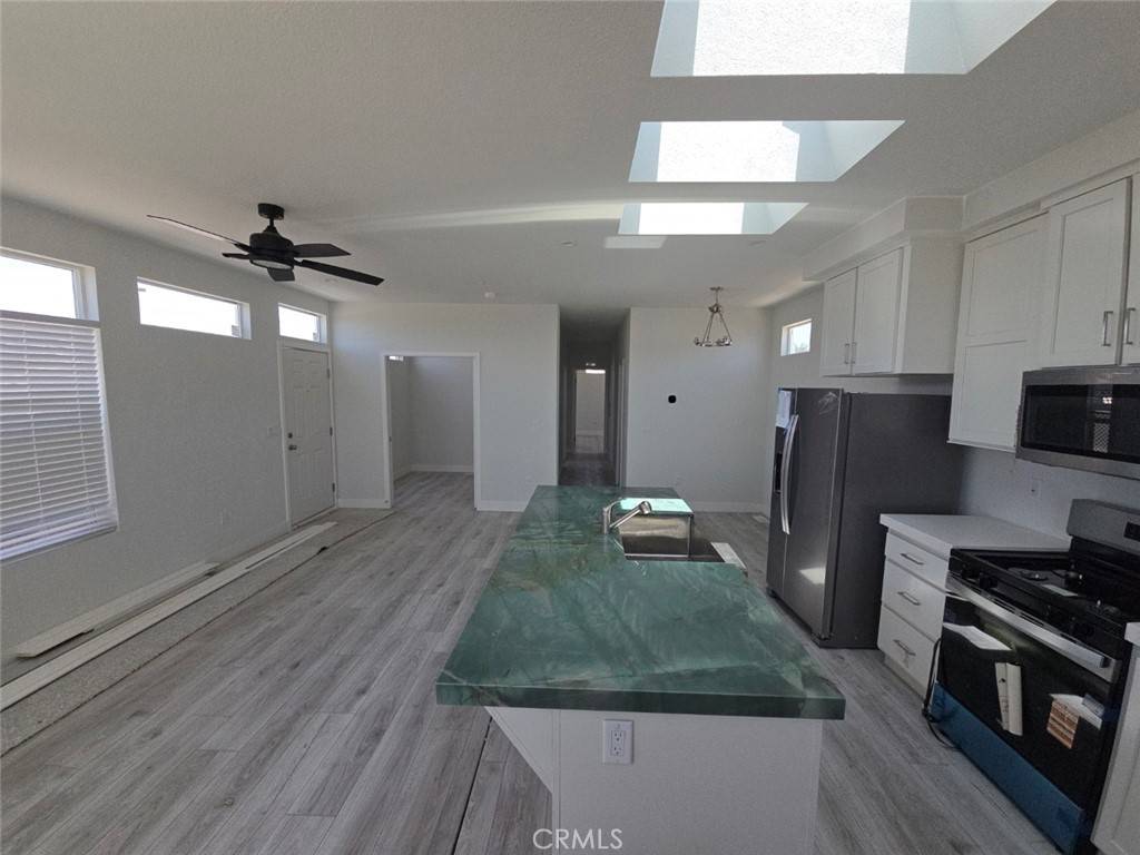 Santa Ana, CA 92704,432 S Harbor BLVD #101