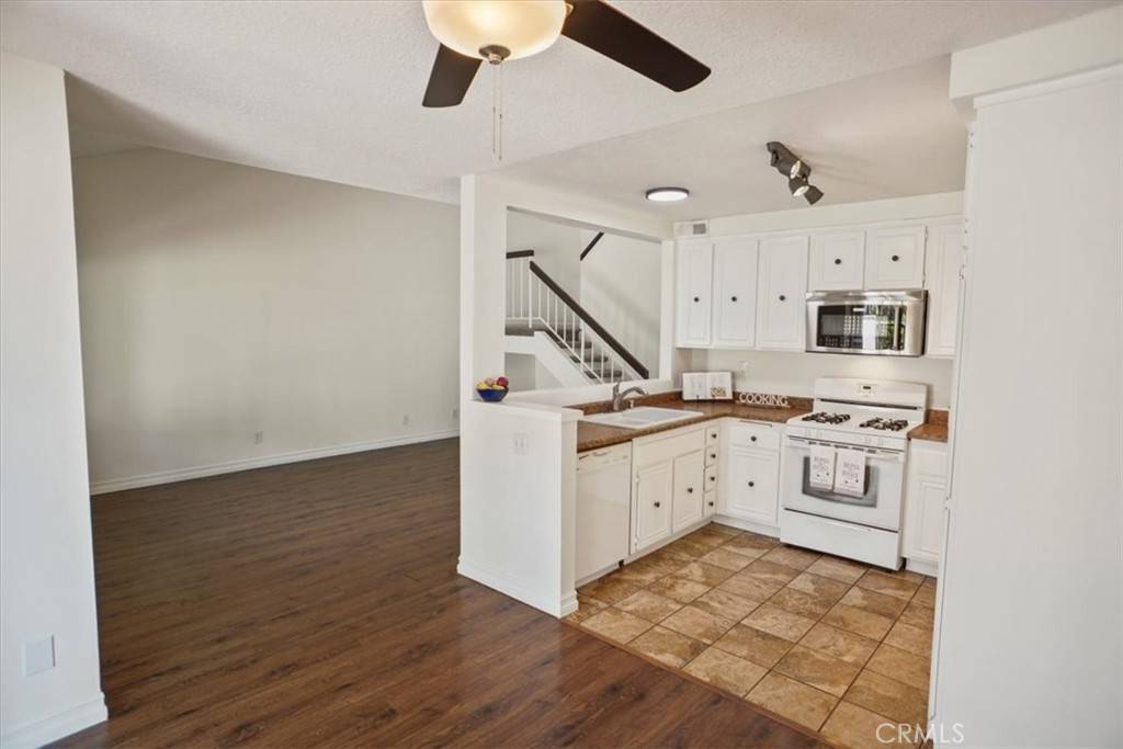 Valencia, CA 91355,24657 Masters Cup WAY