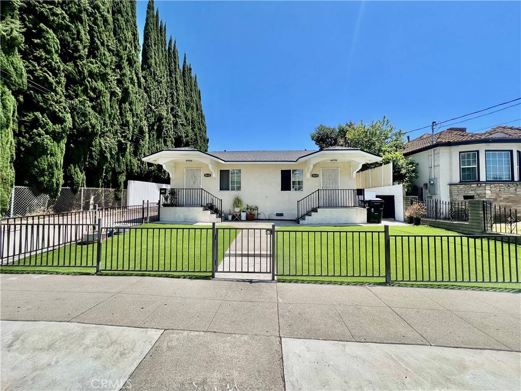 Los Angeles, CA 90065,3410 Division ST