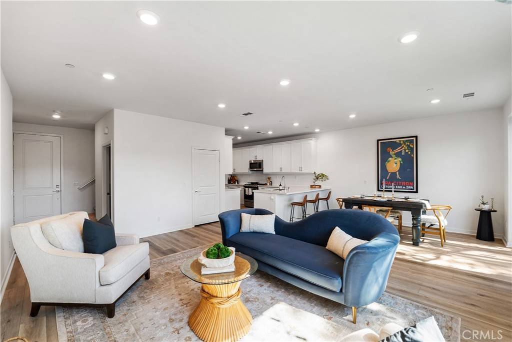 Northridge, CA 91325,8255 N Sophie CT