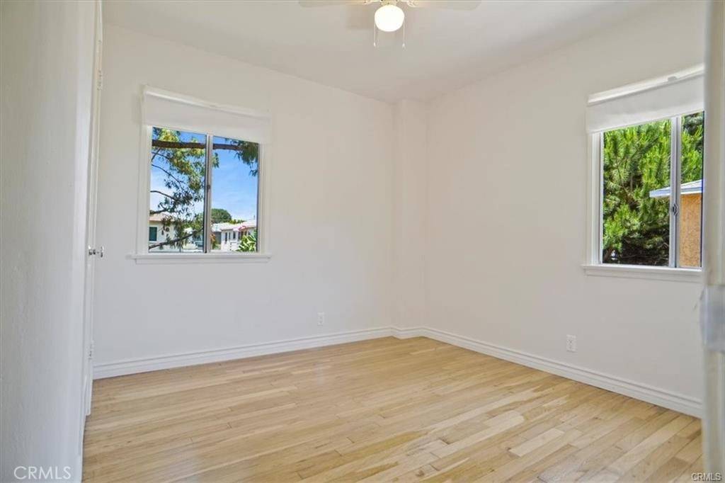 Burbank, CA 91505,4130 West Toluca Lake Ave