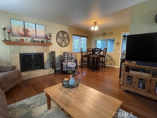Saugus, CA 91350,27633 Open Crest DR