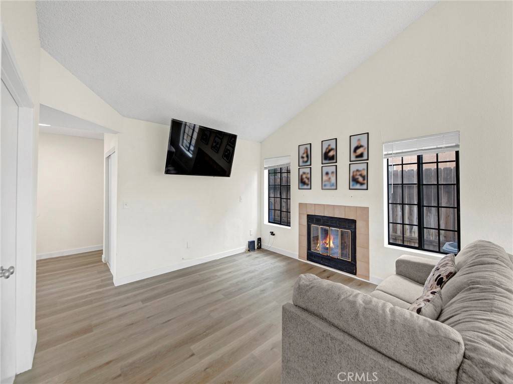 Palmdale, CA 93550,2261 Mark AVE