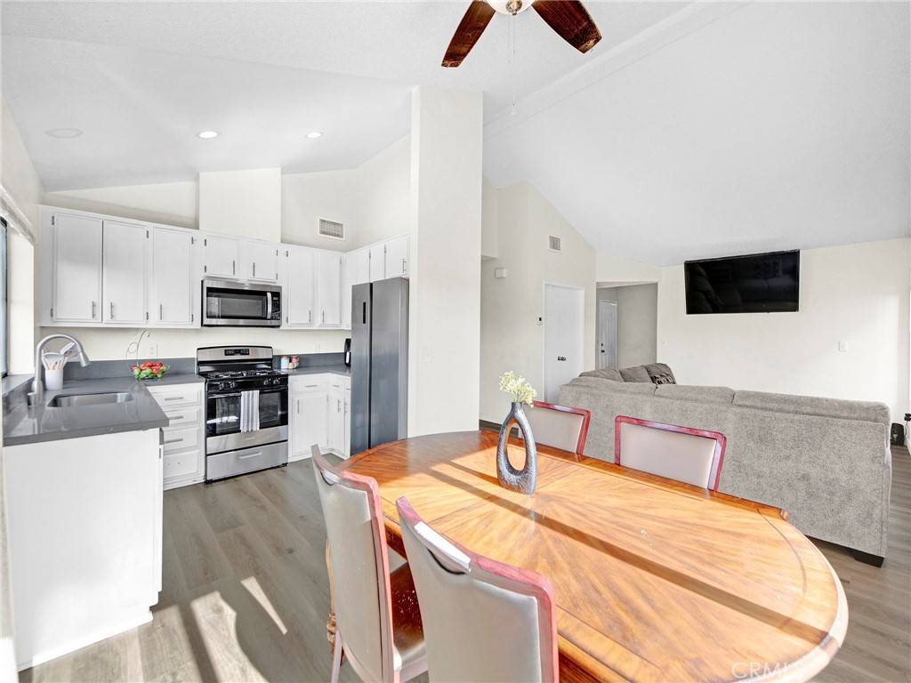 Palmdale, CA 93550,2261 Mark AVE