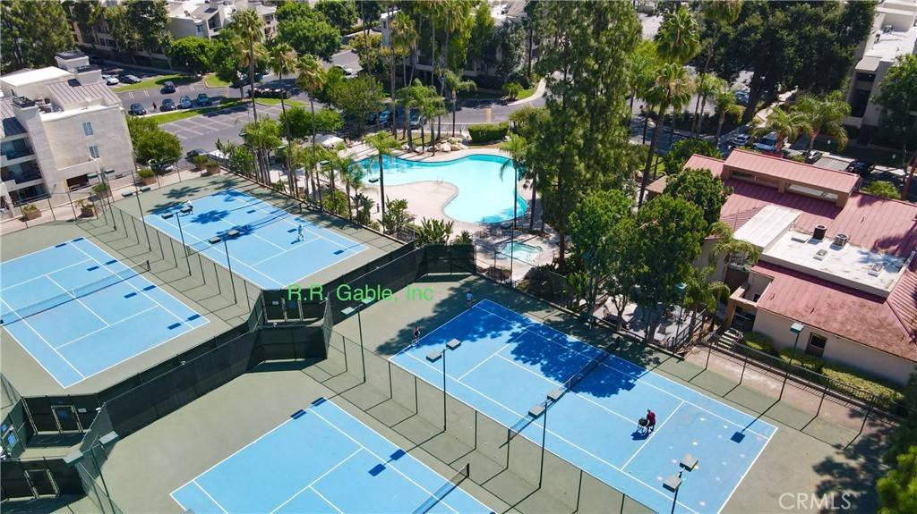Woodland Hills, CA 91367,5530 Owensmouth AVE #127