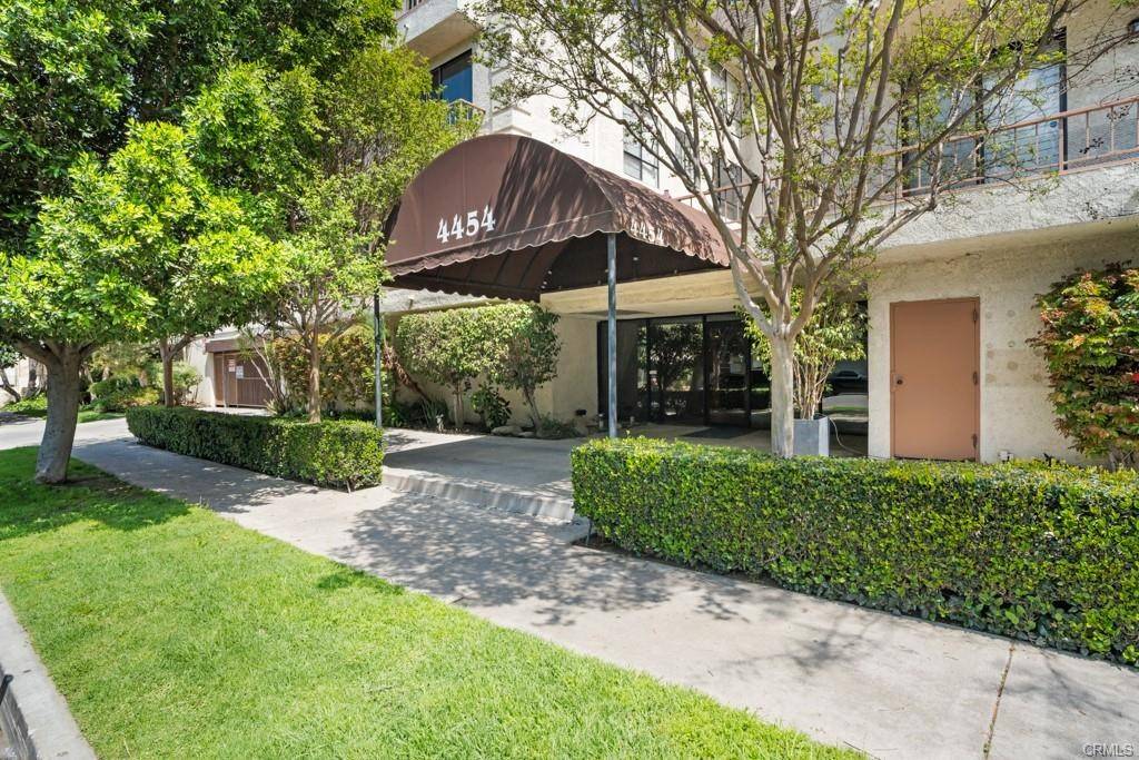 Sherman Oaks, CA 91423,4454 Ventura Canyon AVE #304