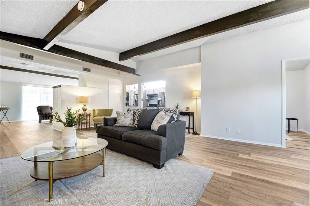 Northridge, CA 91324,8850 Winnetka AVE