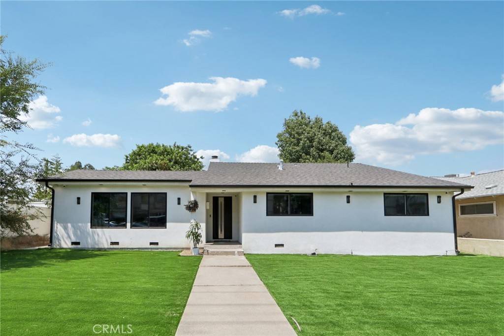 Granada Hills, CA 91344,16751 Devonshire ST