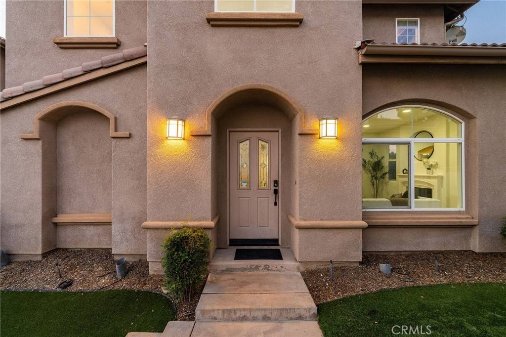 Canoga Park, CA 91304,8530 Browns Creek LN