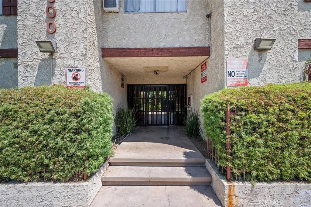 Panorama City, CA 91402,8800 Cedros AVE #204