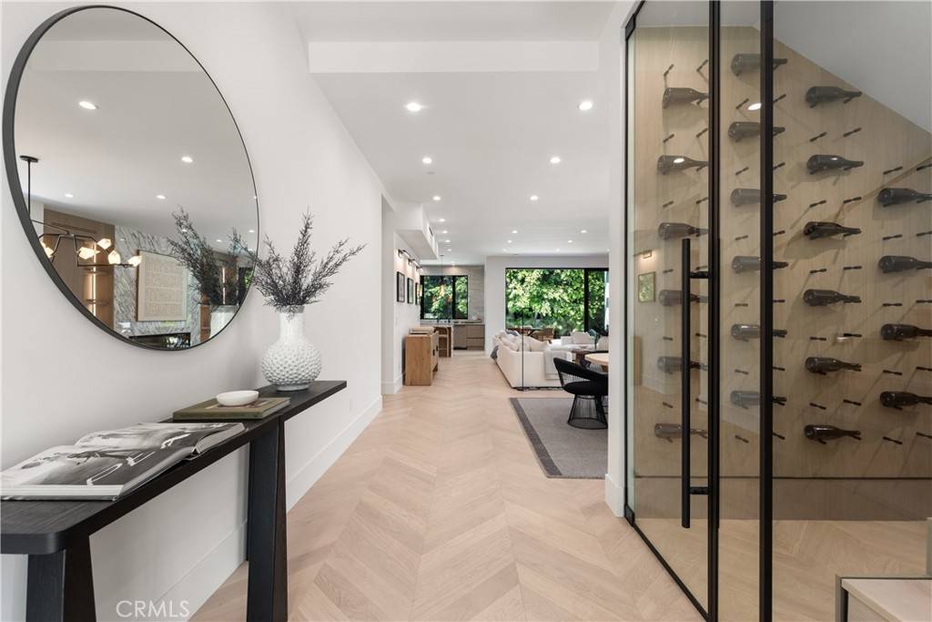 Studio City, CA 91604,4205 Agnes AVE