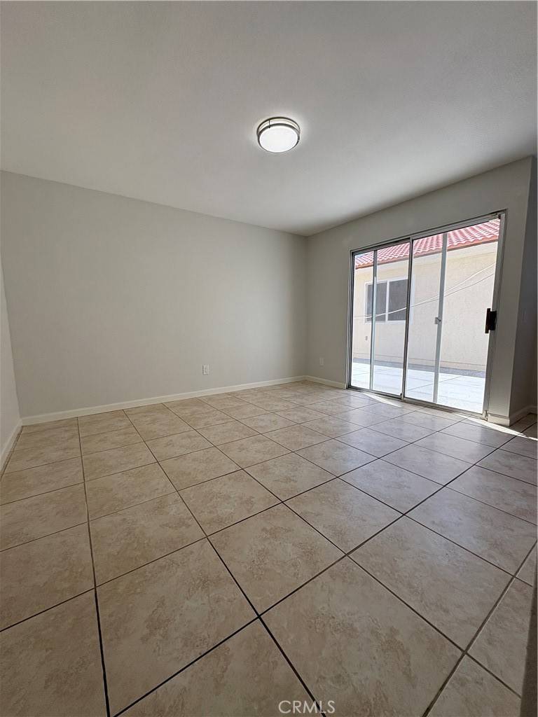 Palmdale, CA 93551,338 Mesa Verde #A