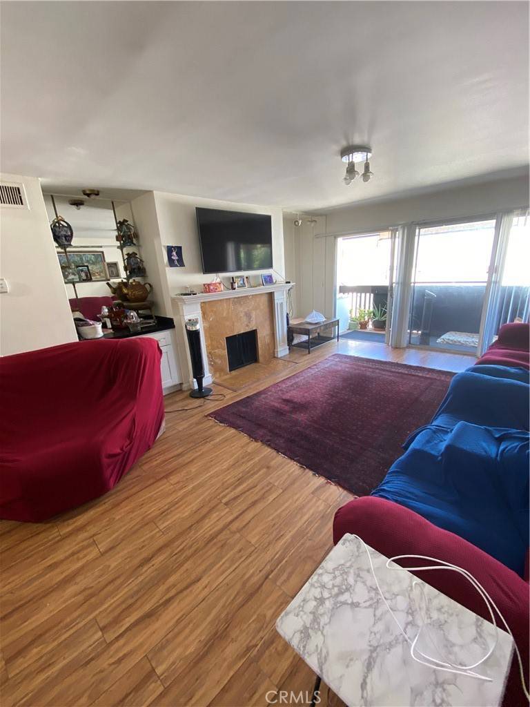 Encino, CA 91316,5334 Lindley AVE #319