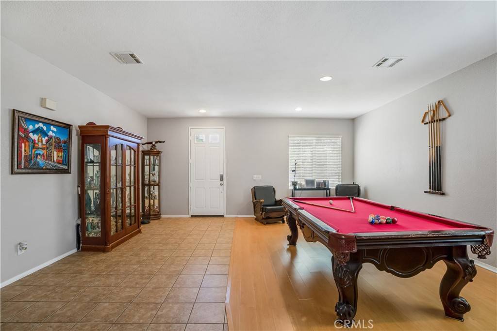 Lancaster, CA 93535,43643 Byron DR