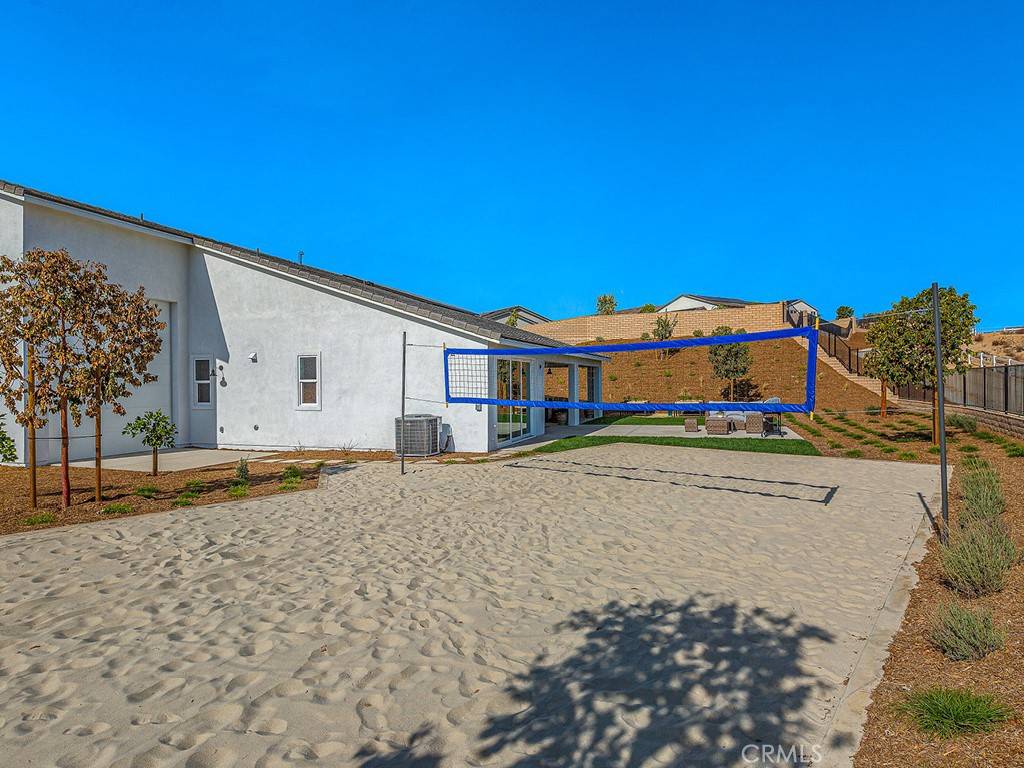 Castaic, CA 91384,28726 Old Springs Road