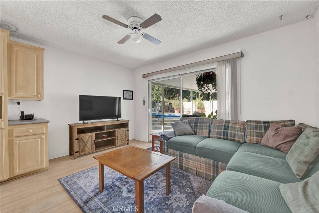 West Hills, CA 91304,8515 Eatough PL