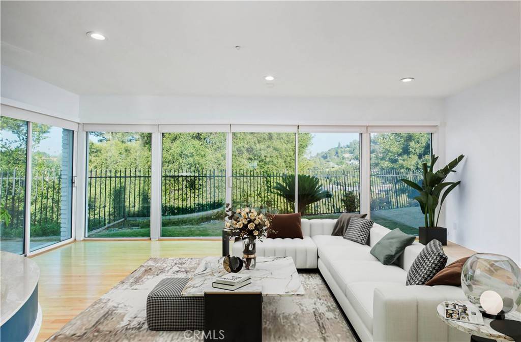 Sherman Oaks, CA 91403,3610 Scadlock LN