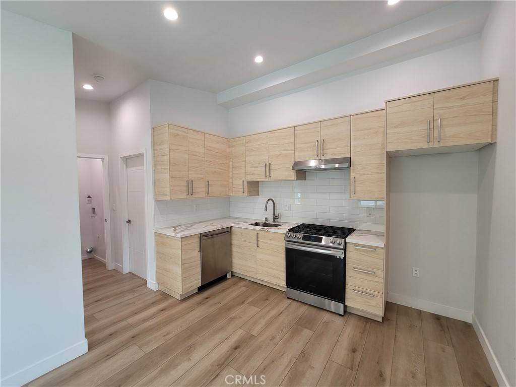 Granada Hills, CA 91344,17316 Bircher ST