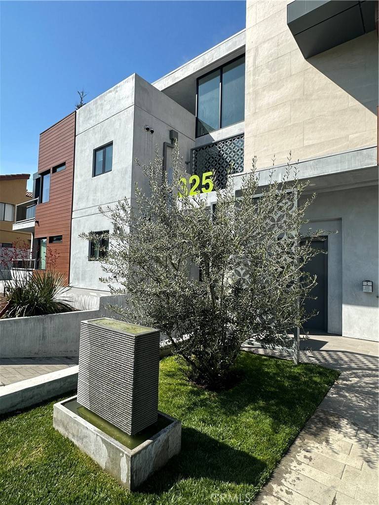 Glendale, CA 91203,325 Myrtle ST #201