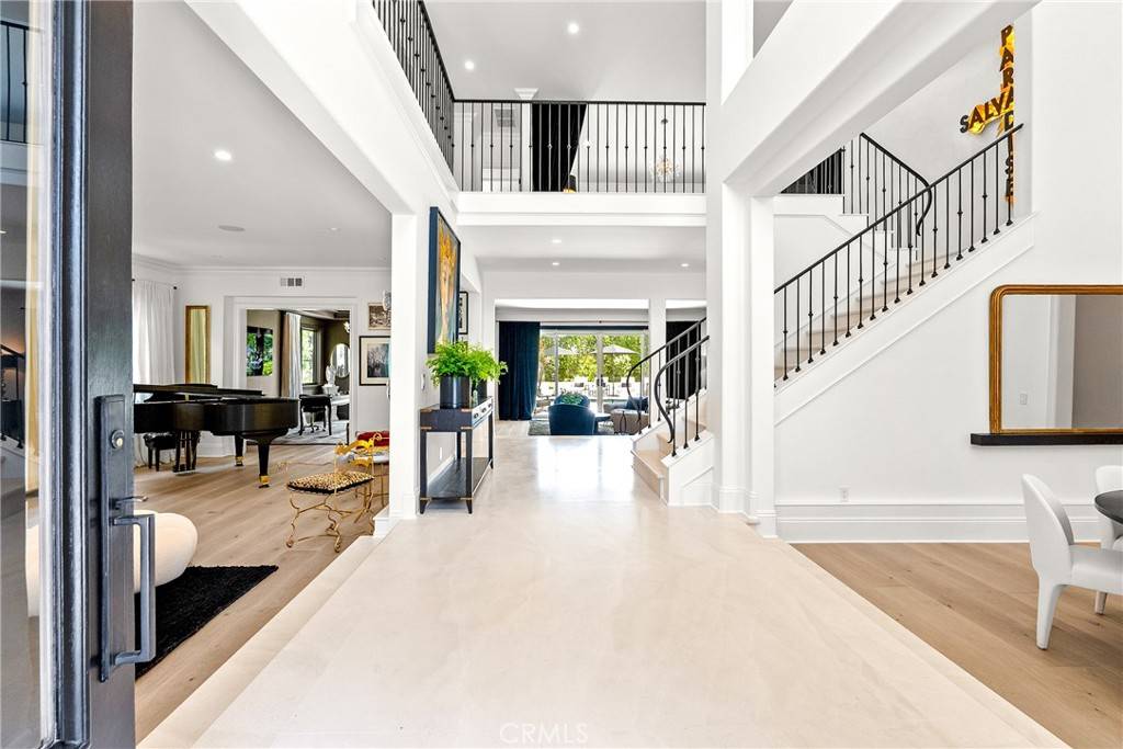 Calabasas, CA 91302,23477 Park Colombo