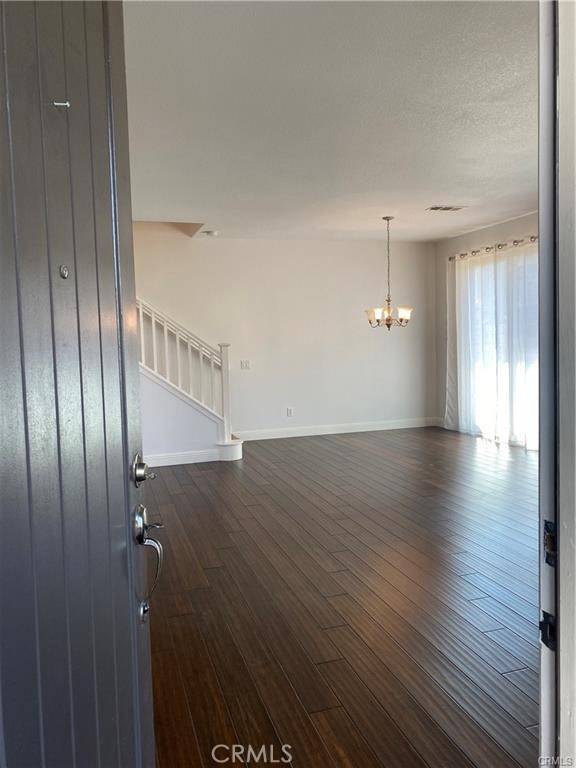 Saugus, CA 91350,28415 Casselman LN