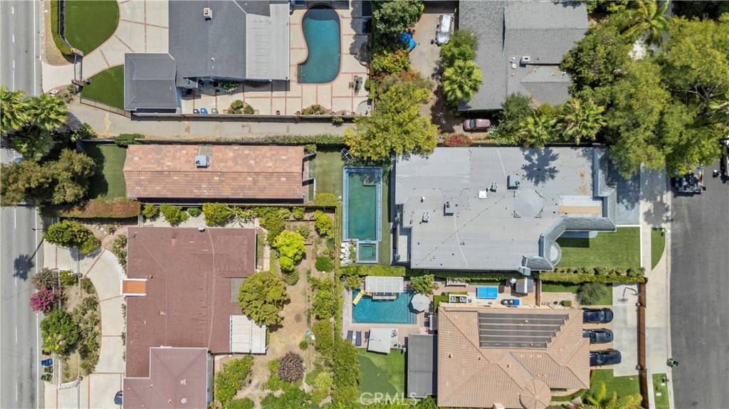 Encino, CA 91436,5012 Gerald AVE