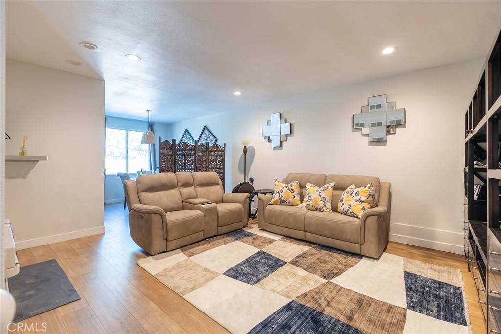 Sylmar, CA 91342,13901 Olive View LN #68