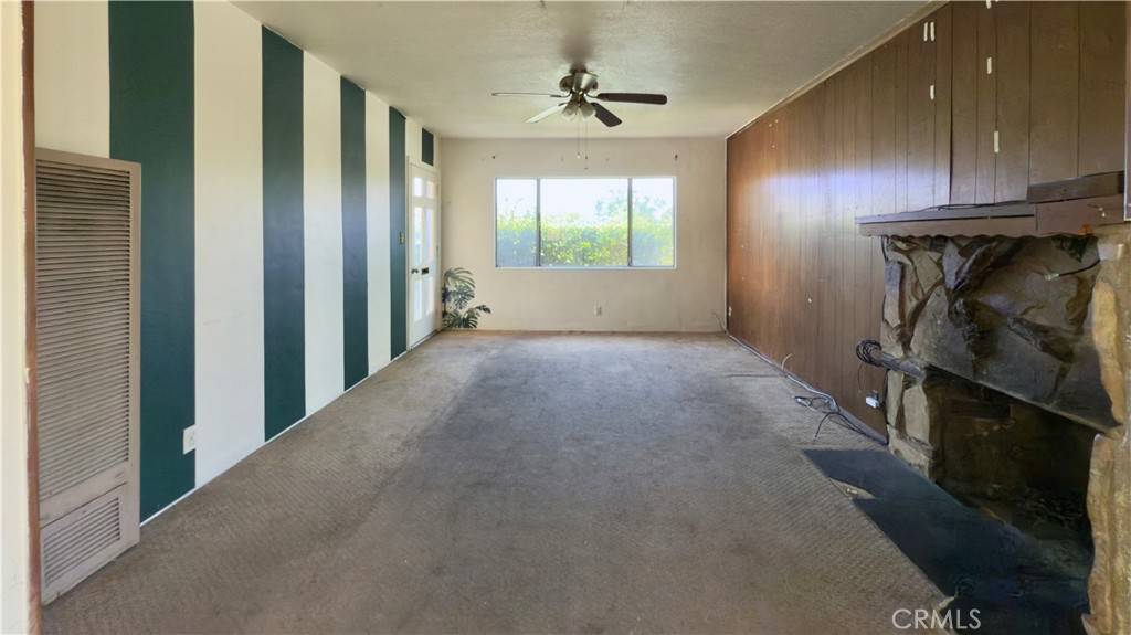 San Fernando, CA 91340,607 Wolfskill ST
