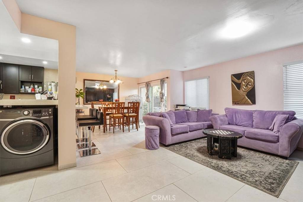 San Fernando, CA 91345,9920 Sepulveda BLVD #1