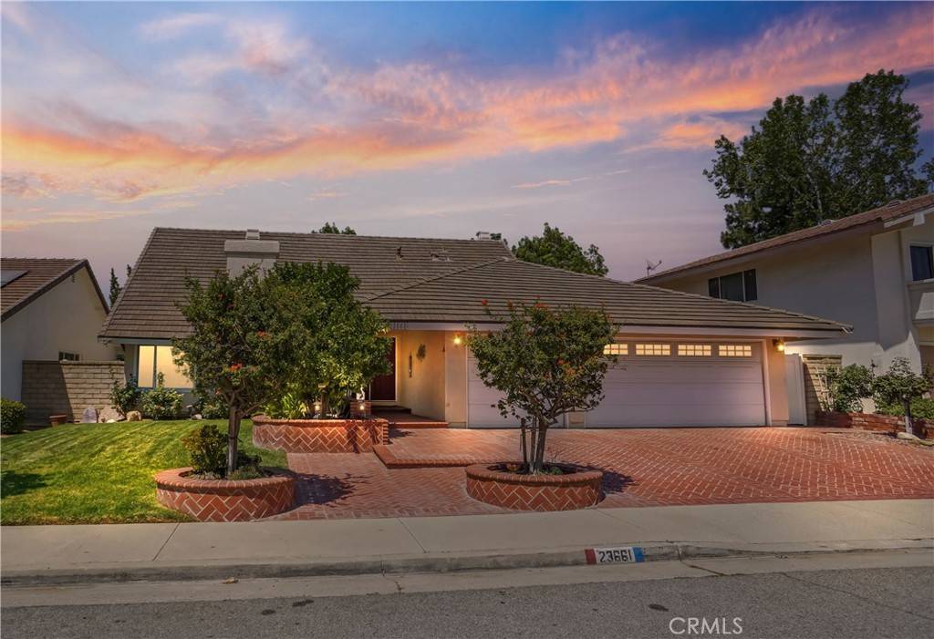Valencia, CA 91355,23661 Via Beguine