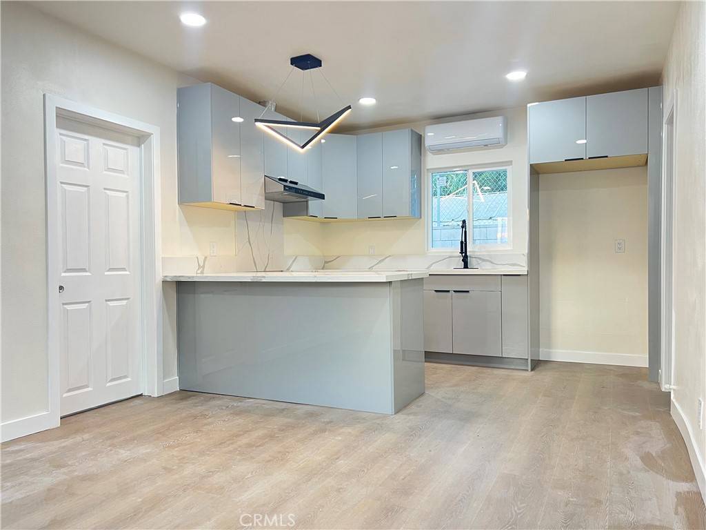 El Monte, CA 91731,3114 Peck RD