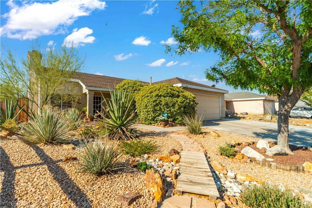 Rosamond, CA 93560,1016 Armstrong AVE