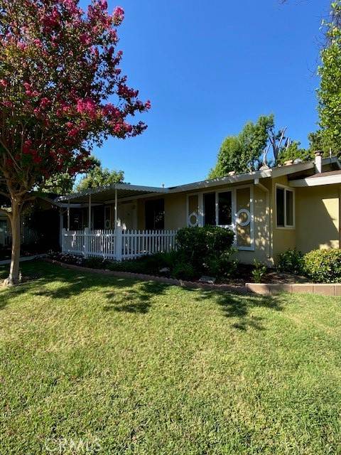 Newhall, CA 91321,26711 Oak Crossing RD #B