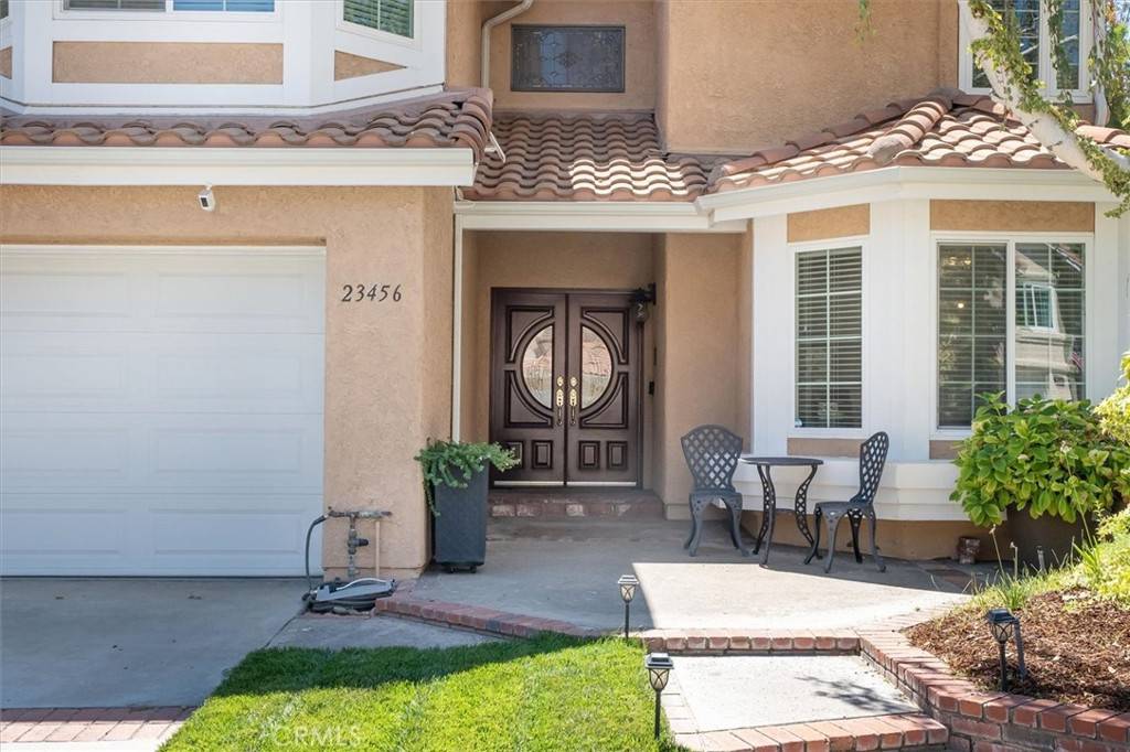 Newhall, CA 91321,23456 Thornewood DR