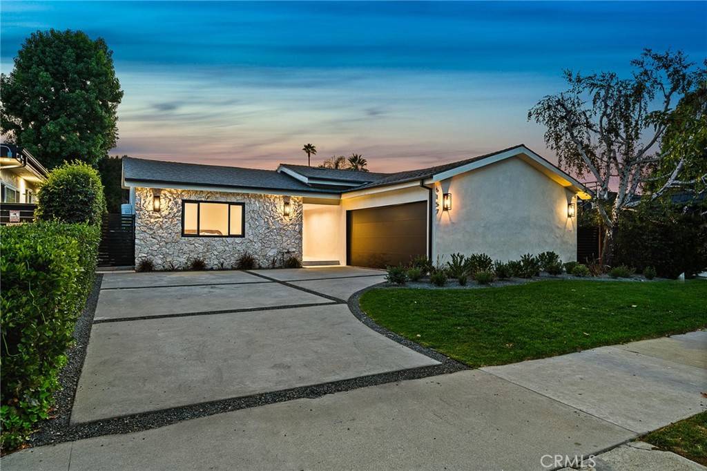 Encino, CA 91436,5157 Woodley AVE