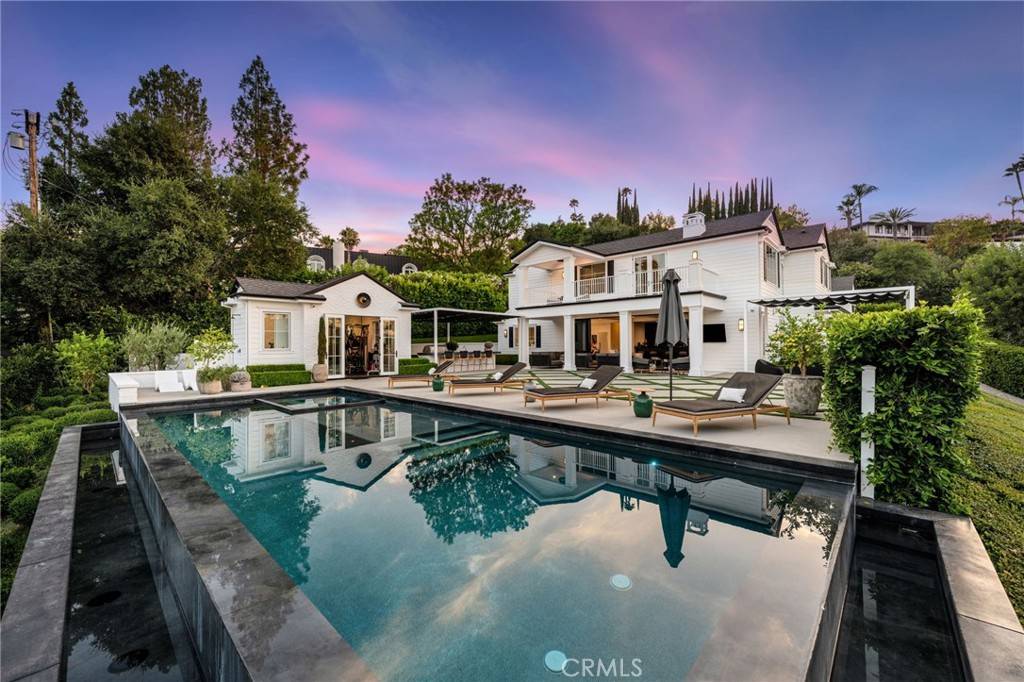 Encino, CA 91316,4639 BALBOA AVE