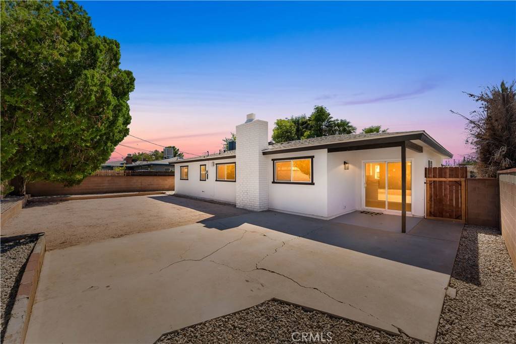 Lancaster, CA 93534,43704 Gadsden AVE