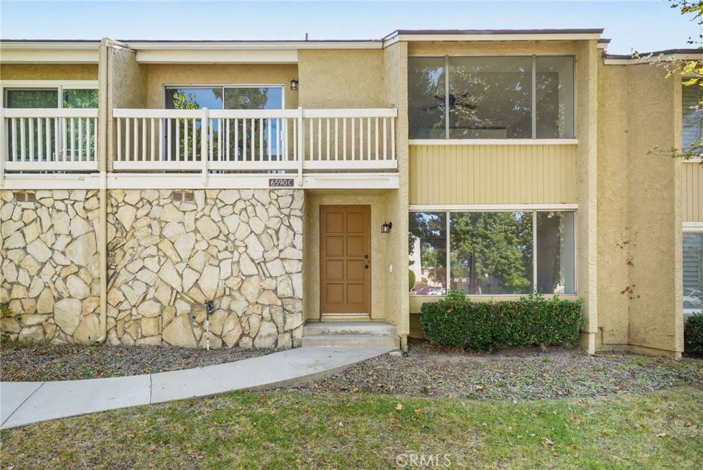 Moorpark, CA 93021,6590 Marquette ST #C