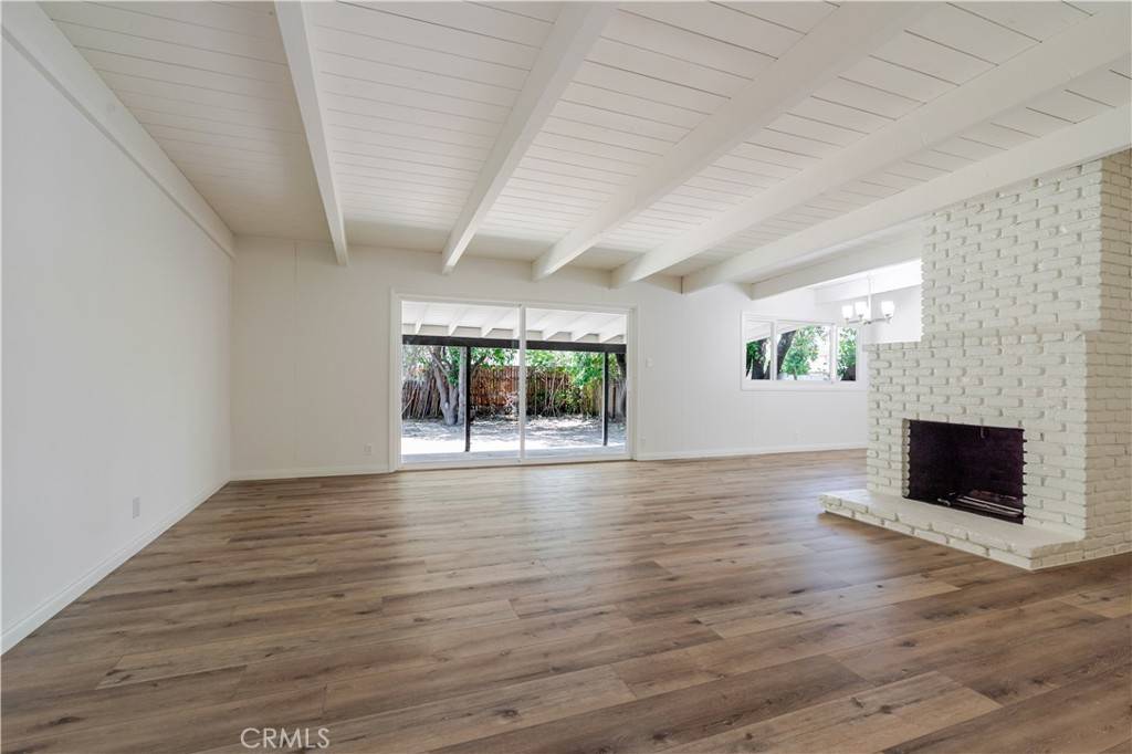 Northridge, CA 91324,19834 Gresham ST