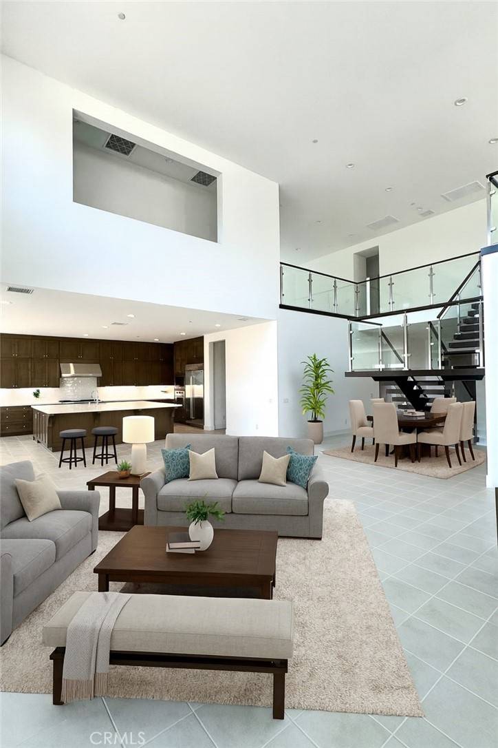 Chatsworth, CA 91311,20568 Edgewood CT
